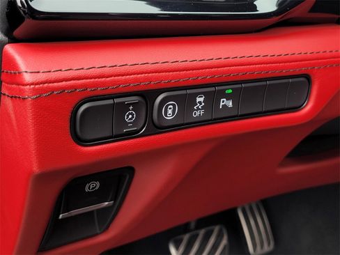 Used 2023 Acura MDX A-Spec image 23