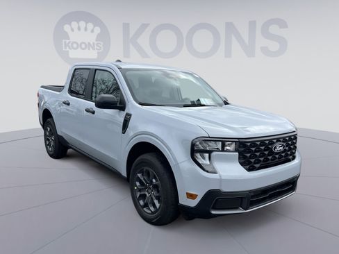 New 2026 Ford Maverick XLT w/ Equipment Group 301A image 10