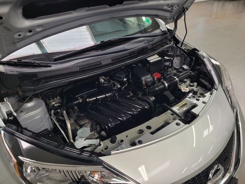 Used 2018 Nissan Versa Note S image 32