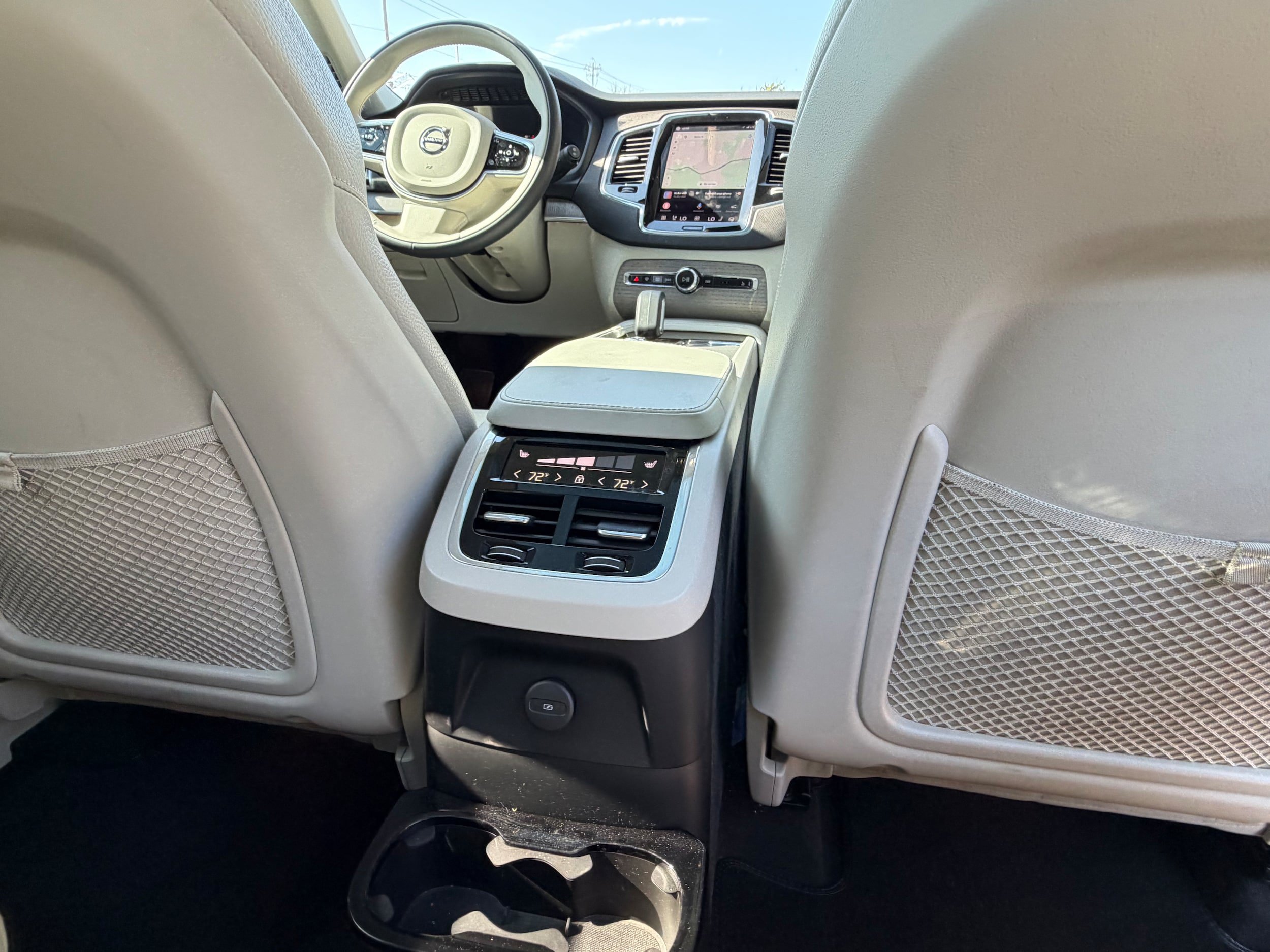 Certified 2025 Volvo XC90 T8 Plus w/ Protection Package Premier AWD/4WD image 15