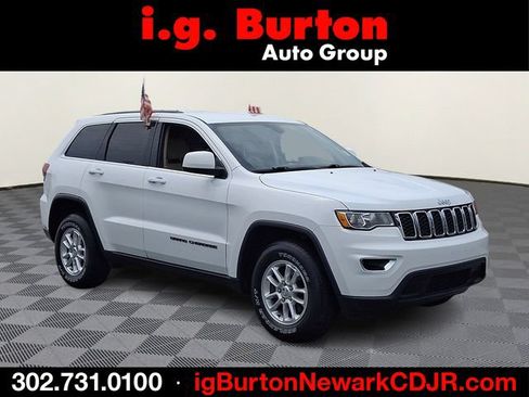 Used 2020 Jeep Grand Cherokee Laredo AWD/4WD image 1