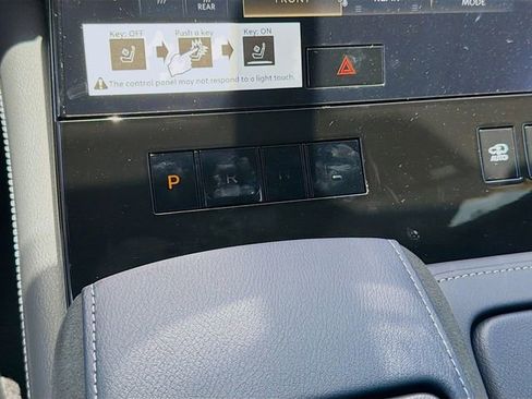 New 2026 INFINITI QX80 4WD image 16