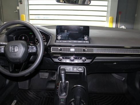Used 2024 Honda Civic LX image 24