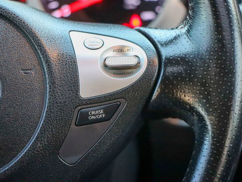 Used 2012 Nissan Juke SV image 28