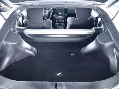 Used 2019 Nissan 370Z Coupe RWD image 25