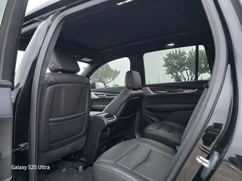 Used 2024 Cadillac XT6 Sport w/ Technology Package AWD/4WD image 15