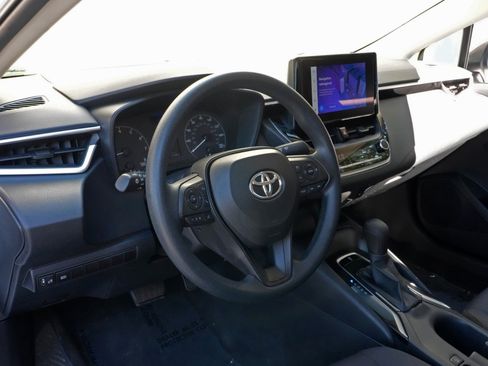Used 2023 Toyota Corolla LE w/ Carpet Mat Package (TMS) FWD image 12