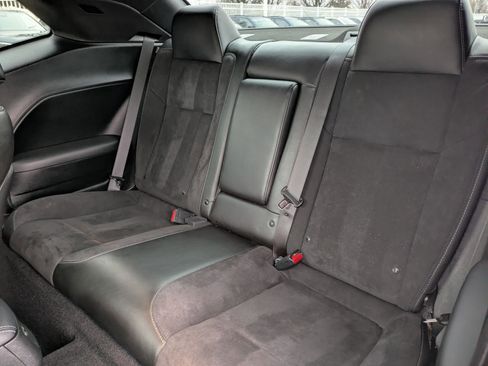 Used 2022 Dodge Challenger R/T Scat Pack w/ Shaker Package image 23