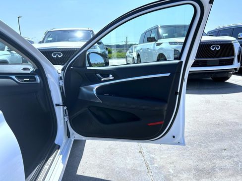 Certified 2026 Genesis G70 2.5T AWD/4WD image 16