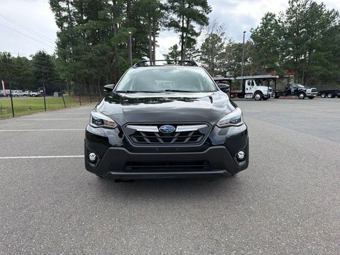 Used 2021 Subaru Crosstrek 2.5i Limited w/ Moonroof Package 2 AWD/4WD image 3