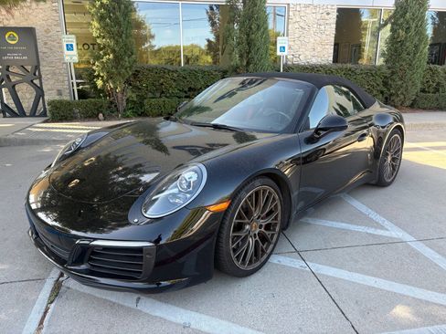 Used 2017 Porsche 911 Carrera S RWD image 1