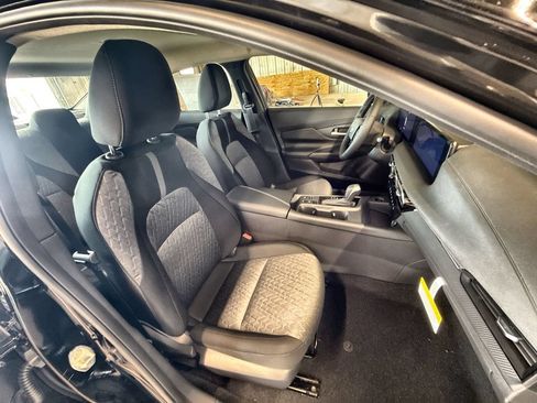 New 2026 Nissan Sentra SV w/ SV Convenience Package FWD image 24