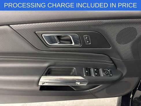 Certified 2025 Ford Mustang Premium RWD image 5