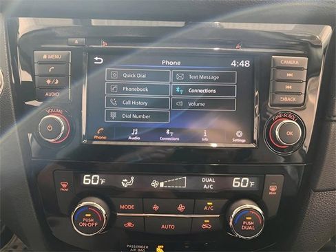 Used 2020 Nissan Rogue SV image 26