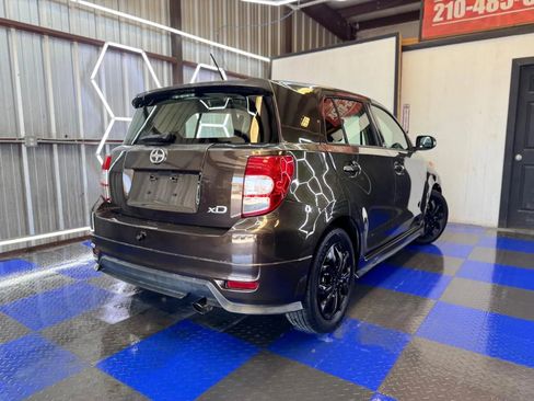 Used 2011 Scion xD Hatchback 4D image 20