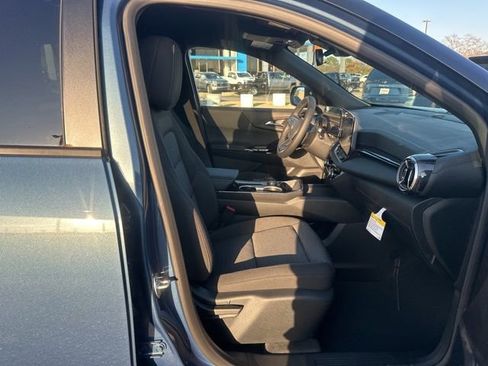 New 2026 Chevrolet Equinox LT image 31