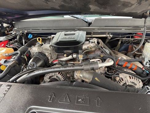 Used 2012 GMC Sierra 2500 SLE w/ SLE Preferred Package image 11