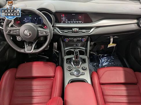 Used 2024 Alfa Romeo Stelvio Veloce AWD/4WD image 26