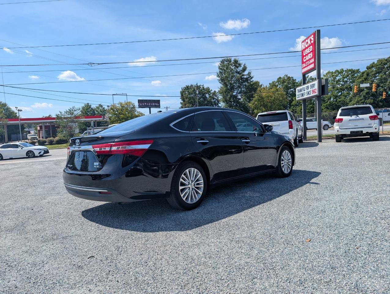 Used 2014 Toyota Avalon XLE Touring FWD image 7