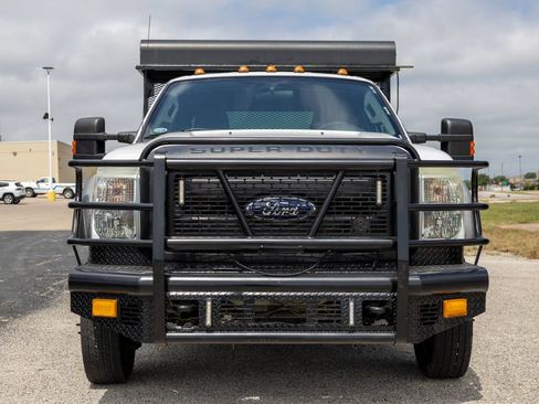 Used 2011 Ford F550 4x4 Crew Cab Super Duty w/ Payload Upgrade Pkg image 2