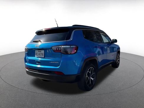 Used 2025 Jeep Compass Limited AWD/4WD image 14
