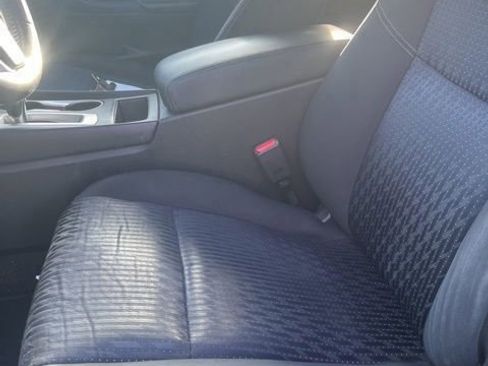 Used 2016 Nissan Altima 2.5 SV image 10