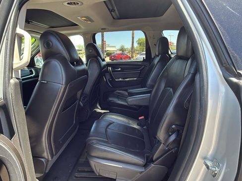 Used 2017 Chevrolet Traverse LT AWD/4WD image 27