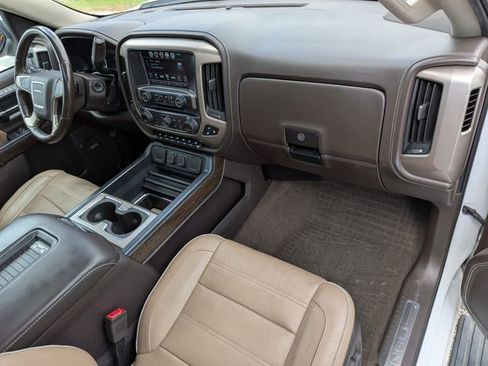 Used 2018 GMC Sierra 1500 Denali w/ Denali Ultimate Package image 29