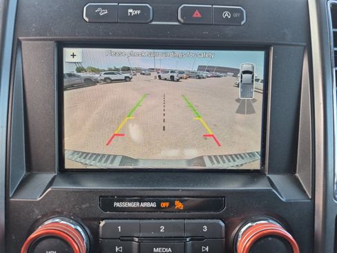 Used 2019 Ford F150 XLT w/ Equipment Group 302A Luxury AWD/4WD image 31