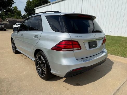 Used 2018 Mercedes-Benz GLE 43 AMG 4MATIC image 3