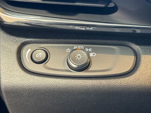 New 2025 Buick Envista Preferred w/ Convenience I Package image 40