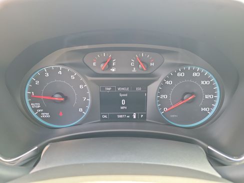 Used 2018 Chevrolet Equinox LT FWD image 26