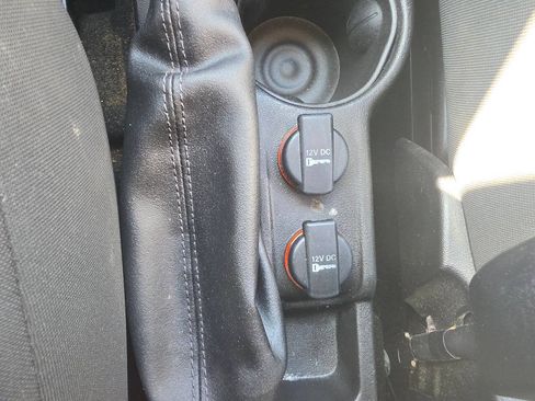 Used 2017 RAM ProMaster City Tradesman FWD image 40
