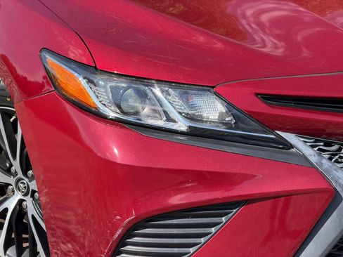 Used 2018 Toyota Camry SE w/ Protection Package (Q2) FWD image 20