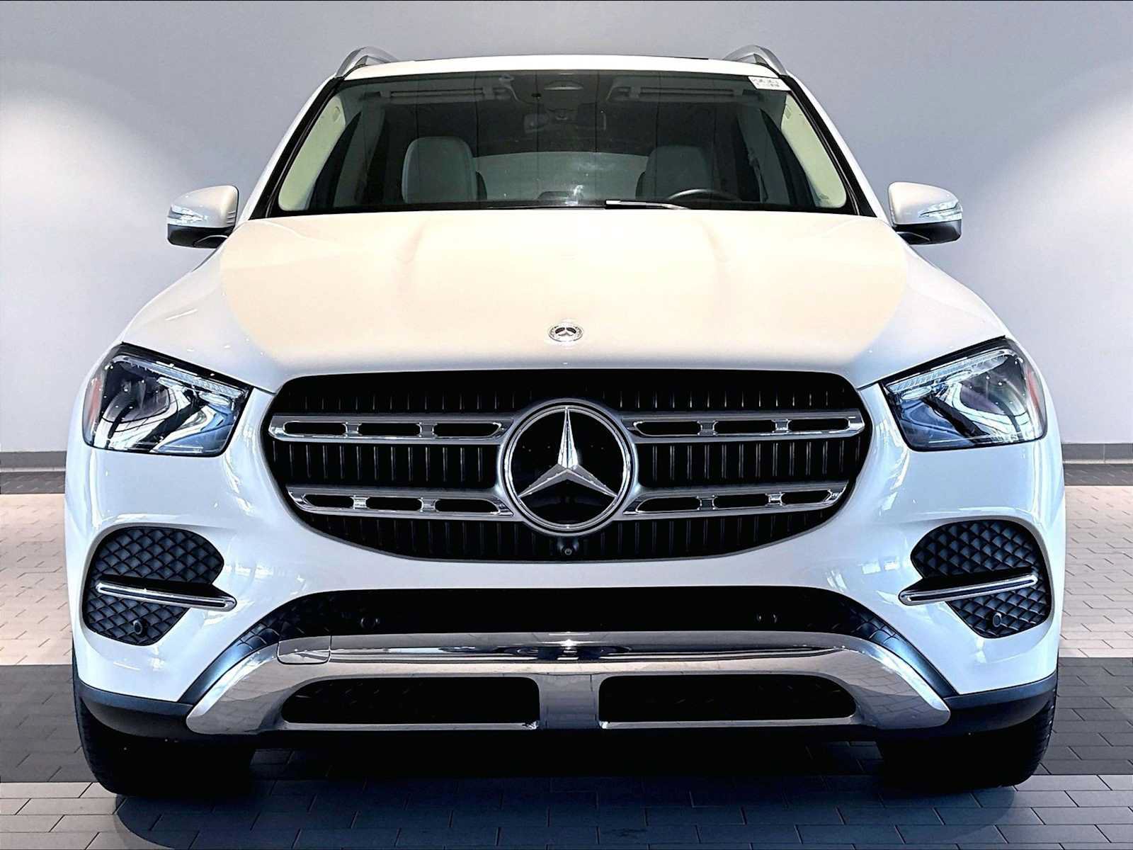 Used 2024 Mercedes-Benz GLE 350 4MATIC image 13