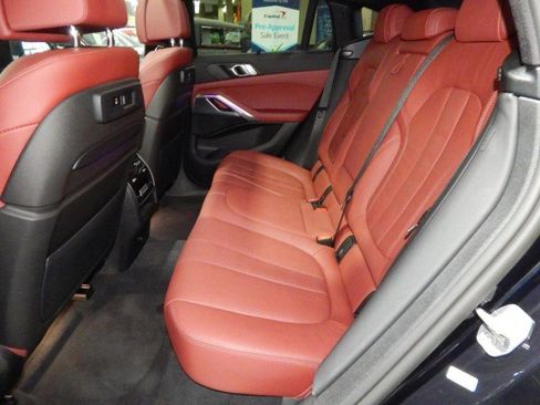 Used 2023 BMW X6 xDrive40i w/ M Sport Package image 20
