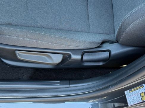 Used 2025 Kia K4 LXS image 22