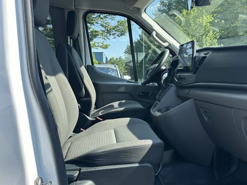 Used 2022 Ford Transit 350 XLT RWD image 14
