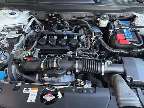 Used 2022 Honda Accord Sport image 32