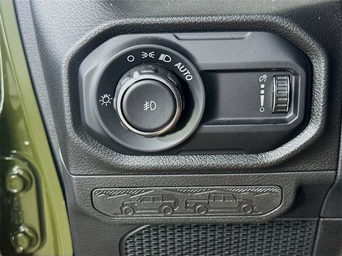 Used 2024 Jeep Wrangler Sport S image 20