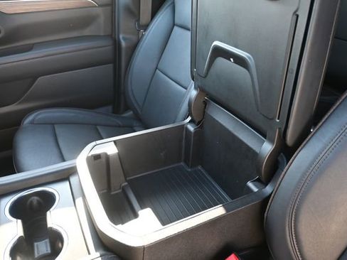 Used 2024 Chevrolet Tahoe High Country w/ Premium Package image 26