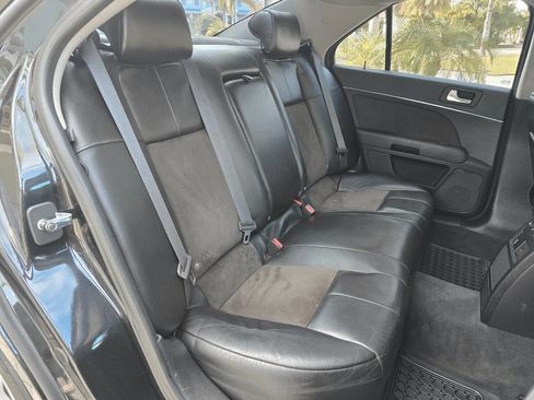Used 2009 Cadillac STS V image 84