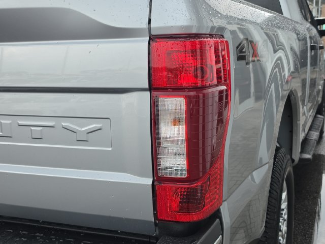Used 2022 Ford F250 XLT AWD/4WD image 8