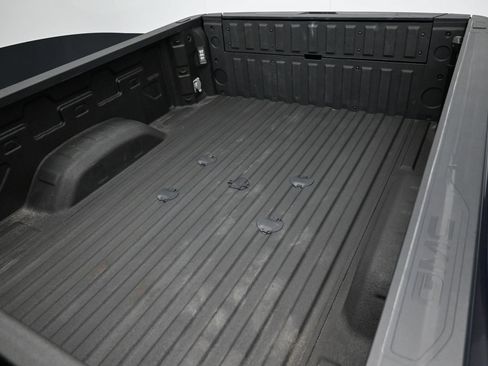 Used 2022 GMC Sierra 2500 AT4 w/ AT4 Premium Plus Package AWD/4WD image 43