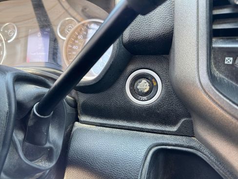 Used 2019 RAM 3500 Tradesman AWD/4WD image 28