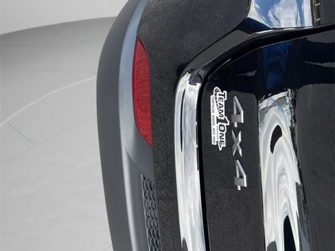 New 2026 Jeep Compass Latitude image 27