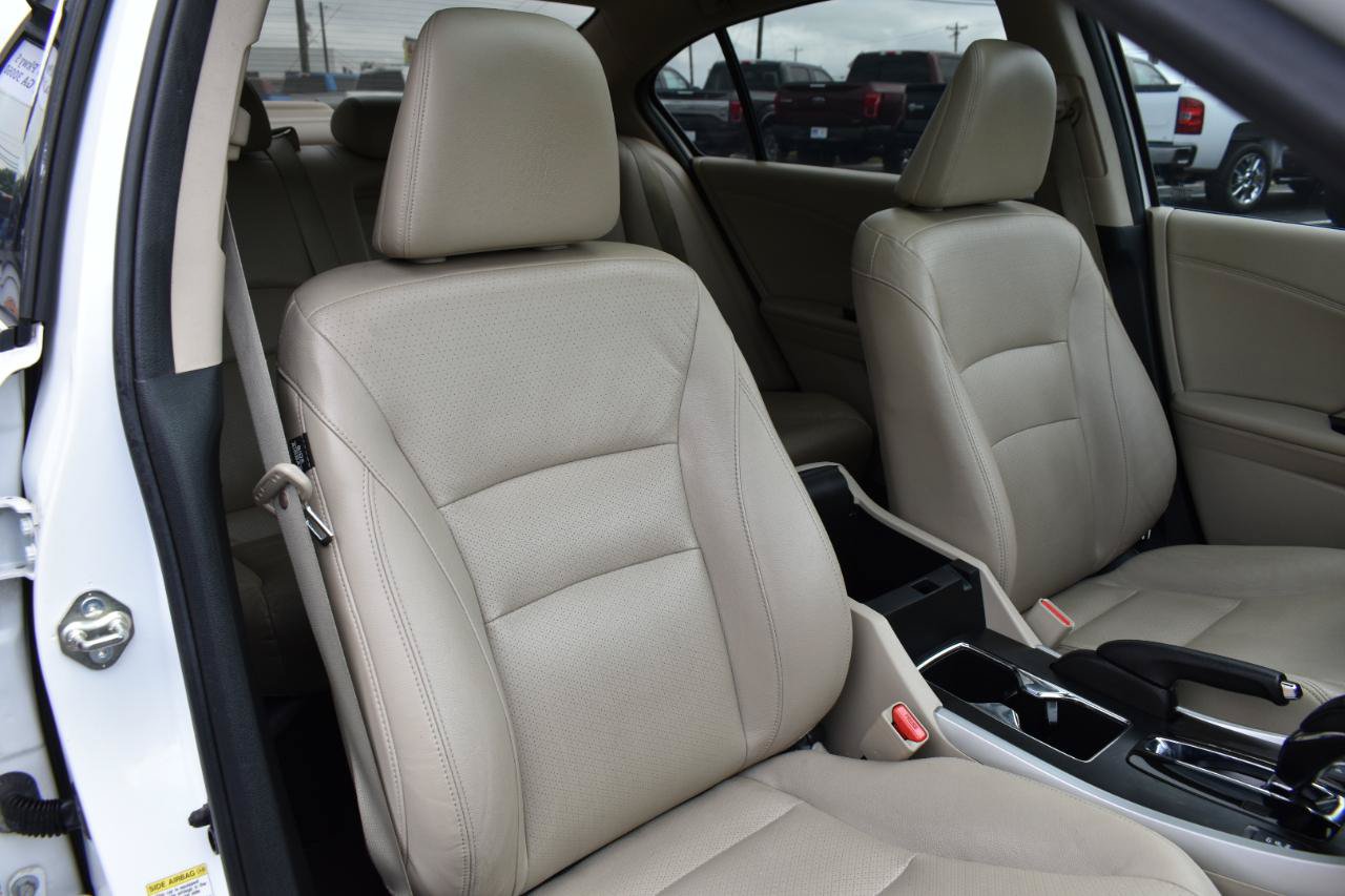 Used 2015 Honda Accord EX-L image 33