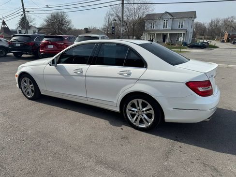 Used 2013 Mercedes-Benz C 250 C 250 Sport Sedan 4D image 9
