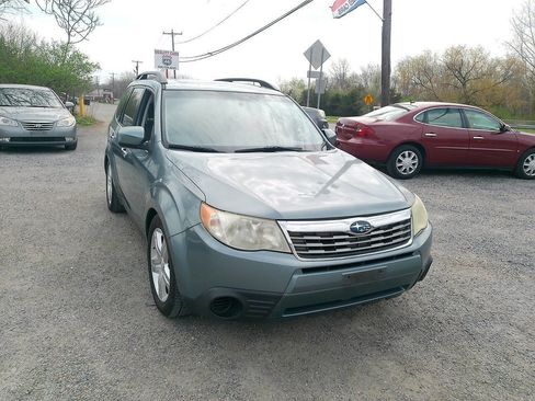 Used 2010 Subaru Forester 2.5X Premium image 4