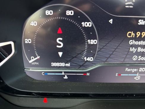 Used 2023 GMC Yukon XL Denali Ultimate image 23